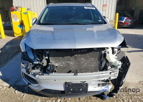 2021 Buick Enclave Essence from USA, damaged, VIN 5GAEVAKW9MJ130908